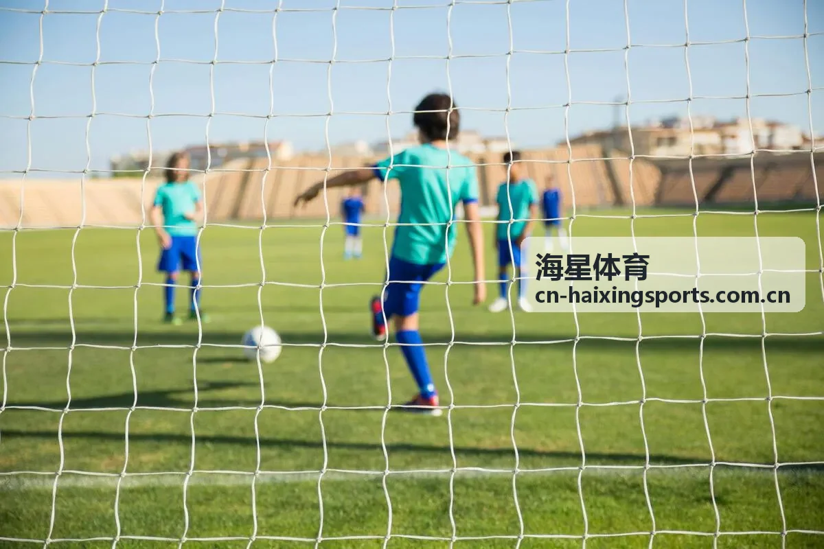 海星体育热门推荐游泳城市巡回赛南京站泳池封面
